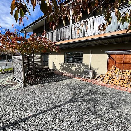 Flat Rock Villa Lake Tekapo Bagian luar foto